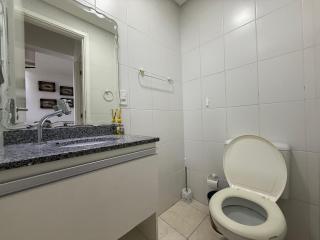 Ocian 2 quartos, suíte e piscina,quadra da praia - Praia Grande - 2