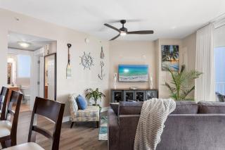 5 Star Resort 7th FL Sunrise Poolview Private Balconies Beach Gear Shuttle - 4