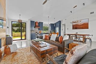 Outbound Ranch Hot Tub Firepit Sauna - 2