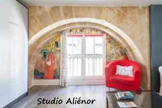 Apparts en ville Place de la Bourse - 5