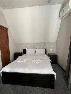 7 Rooms - Tbilisi - 3