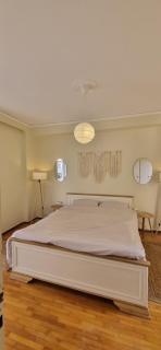 Bohemian Apartment Near The Museum And Exarchia - Atene - 0