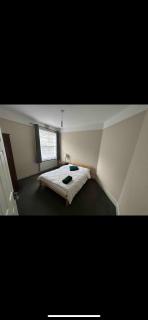 Cosy Bedroom in Tooting - London - 0