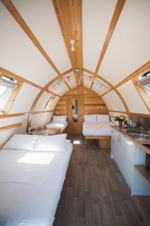 Sedgewell Barn by Wigwam Holidays - 9