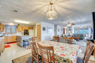 Boat, Grill and Unwind Lakefront Cayuga Home! - 8