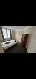 Cosy Bedroom in Tooting - London - 1