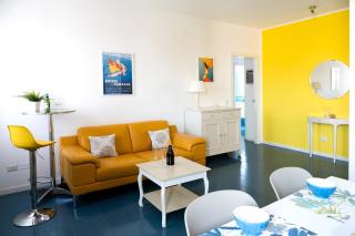 "Canal View", appartamento ampio e luminoso, con splendida vista sul canale e sul ponte romano, free parking, AC, WIFI - Rimini - 6