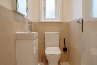 Spacious 13-Bed in the Heart of Headingley - Headingley - 2