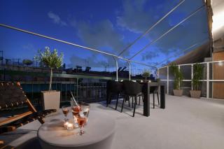 Comfy Penthouse - 200m from Attiki Metro - Atenas - 7