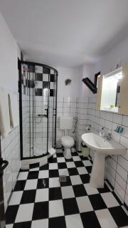 M7 Villa Bed& Bistro - Timișu de Jos - 7
