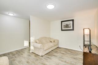 9 Mi to Forest Park Pet-Friendly Home in St Louis - Woodson Terrace - 6