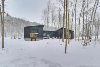 8 Mi to Sleeping Bear Dunes Creekside Cabin - Glen Arbor - 0