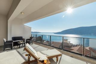 Novi Hills Residence - 3