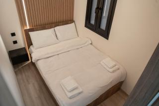 Executive House est November 2024 - 6