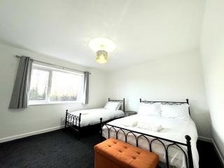 New Southampton Central House - Parking, 6 Beds, Sleeps 9 - City Centre l Cruise Terminal l Great for Contractors, Friends & Families - Southampton - 7