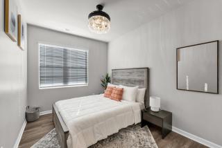 Peaceful 3BR near soccer park - Raleigh - 8
