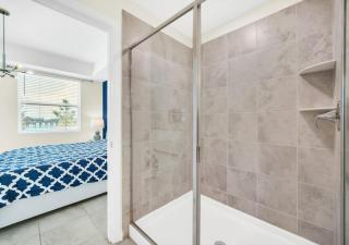 Luxury 3-Bed Condo in Storey Lake Resort - 3131 - 2