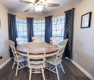 6S Hideout Houston - 2