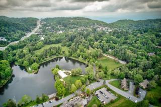 Chetola: Holly 4 - Blowing Rock - 8