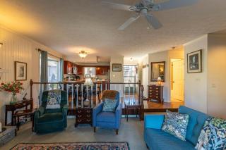 Chetola: Holly 4 - Blowing Rock - 3