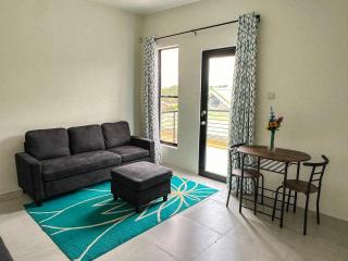 Lemongrass Condos - 8
