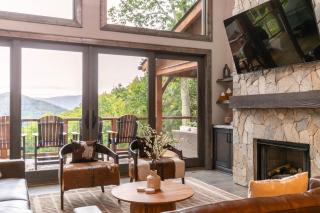 The Cub House at Eagles Nest - Banner Elk - 1