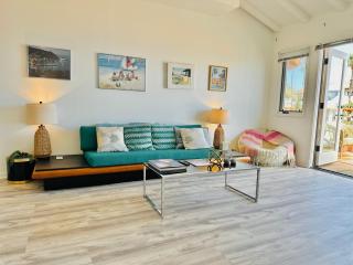 Hamilton Cove 958 - Avalon - 2