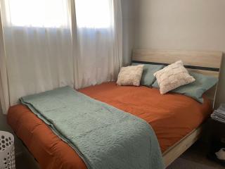 AURA B two bedrooms, 1 living room Wi-Fi skytower and street view, balcony , easy parking - Auckland - 6