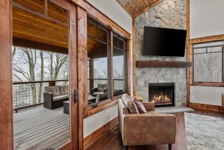 Cornerstone Cabin at Eagles Nest - 1