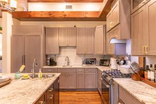 Sweet Water Estate - Butler - 1