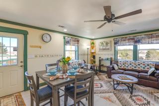 Near ATV Trails Carlsbad Apt with Shared Fire Pit - Carlsbad - 5