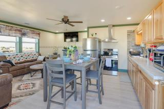 Near ATV Trails Carlsbad Apt with Shared Fire Pit - Carlsbad - 3