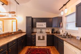 Watauga River Retreat - Sugar Grove - 2