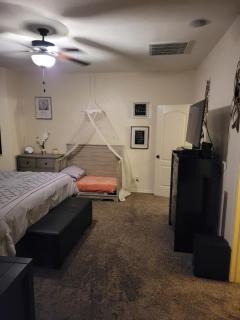 Charming Home near Hwy 375 - El Paso - 6