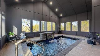 LUX Cabin, Indoor Heated Pool, Hot Tub, Arcades, Close to Dollywood - Pigeon Forge - 8