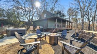 LUX Cabin, Indoor Heated Pool, Hot Tub, Arcades, Close to Dollywood - Pigeon Forge - 7