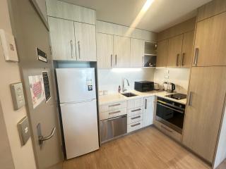 Sky Tower Views from this Modern Apartment Balcony - Auckland - 2