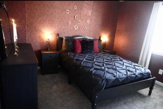 Vintage Queen Suite - 7 mins From ATL Airport - 5