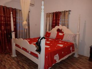 The Gibson's Palace - 1