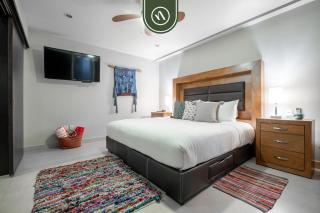 Elegant 2 BR Condo in Romantic Zone - Rooftop Pool - Puerto Vallarta - 1