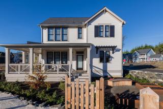 Holiday House by Seabrook Hospitality - Pacific Beach - 0