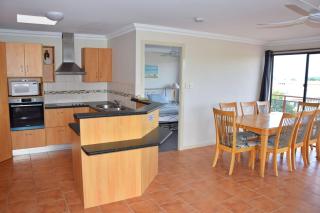 Paragon Apartment 8 - Bring your own linen. - South West Rocks - 8