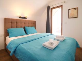 Cozy House with Sauna near Durmitor National Park - Žabljak - 4