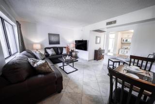 140 Fully Furnished, WiFi Included - Scottsdale - 6