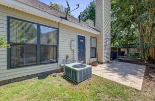 The Dolly Apartment pet friendly 2 bed 2 bath with seasonal pool access - Charleston - 7