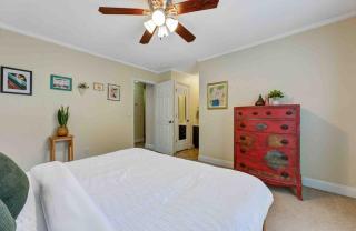 The Dolly Apartment pet friendly 2 bed 2 bath with seasonal pool access - Charleston - 6