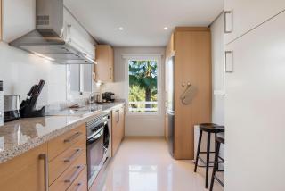 Luxury Apartment with Free Alcazaba Lagoon Access - Estepona - 1