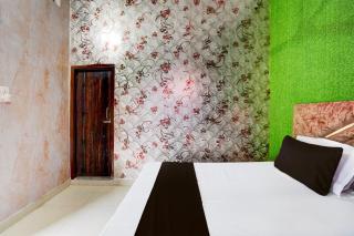 SPOT ON GANGA HOTEL - - 5