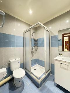 SUITOUISS - AGDAL 5 - Appartements à 2 minutes de la gare de train TGV Rabat - Rabat - 4