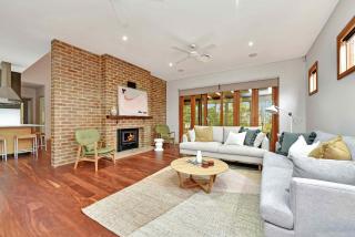 Whispering Gums - Branxton - 8